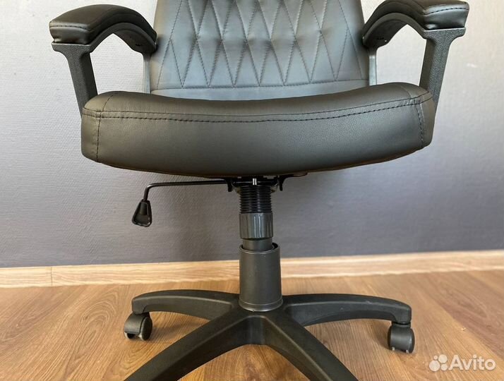 Офисное кресло. Производитель+Доставка