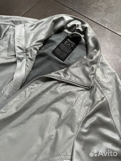 Спортивный костюм emporio armani reebok