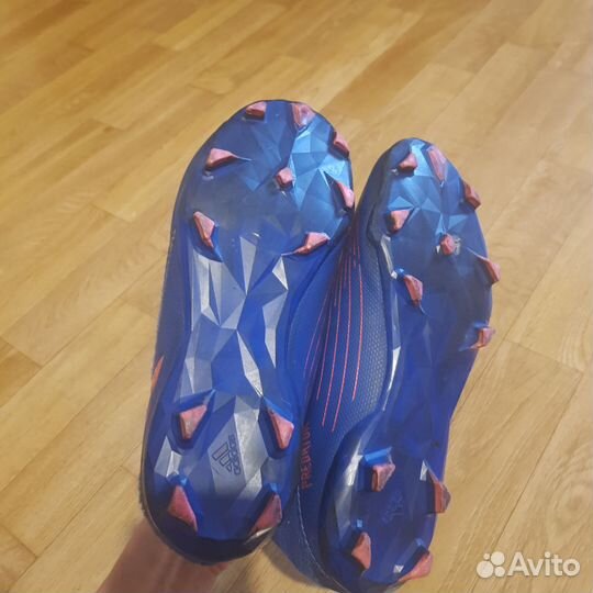 Бутсы adidas предатор 35