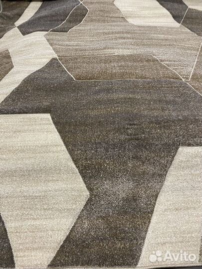 Ковер новый