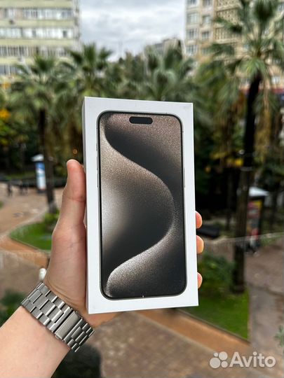 iPhone 15 Pro Max, 256 ГБ