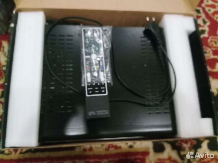 Комплект спутникового телевидения хотберт