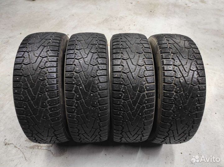 Pirelli Ice Zero 225/65 R17