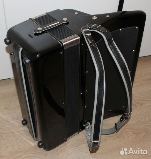 Абсолютно новый Weltmeister Supita S4