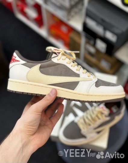 Nike Travis Scott Air Jordan 1 Low Reverse Mocha