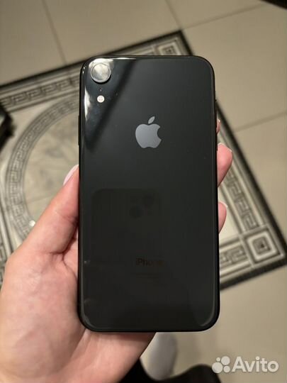 iPhone Xr, 64 ГБ