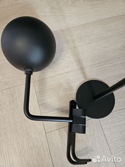 Вешалка для шлема