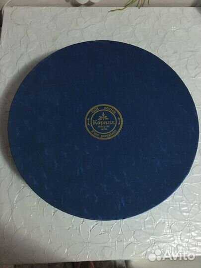 Набор тарелк