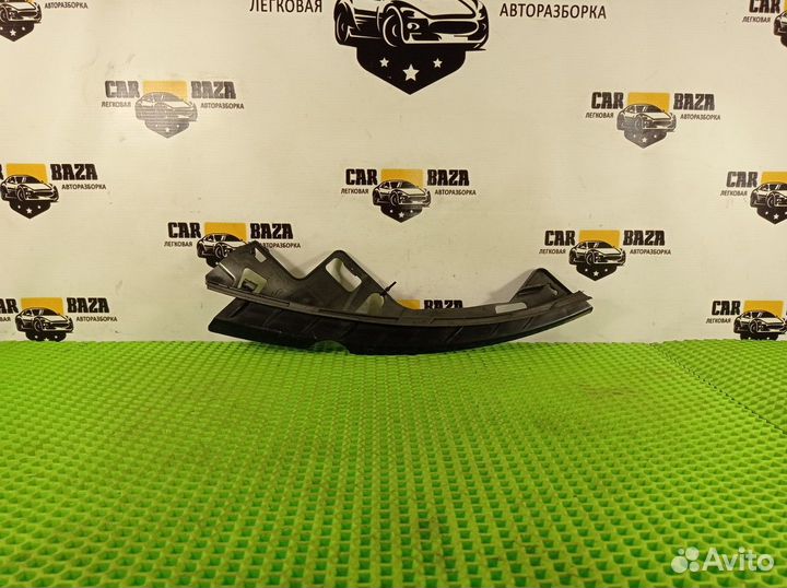 Крепление переднего бампера левое L Volvo C30