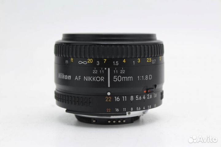 Nikon 50mm f/1.8D AF Nikkor