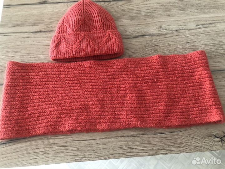 Шапка со снудом комплект