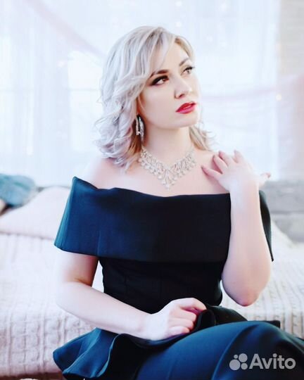 Event менеджер,сценарист,вокалист