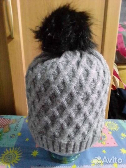 Шапки зимние и шарфы