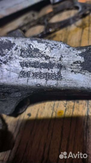 Кронштейн МКПП левый Audi 100c3 431399113G