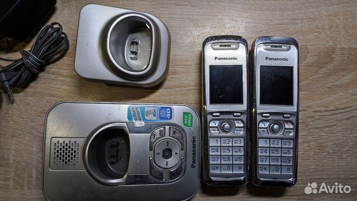 Радиотелефон Panasonic + автоответчик + доп трубка