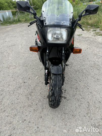 Kawasaki GPZ 1000