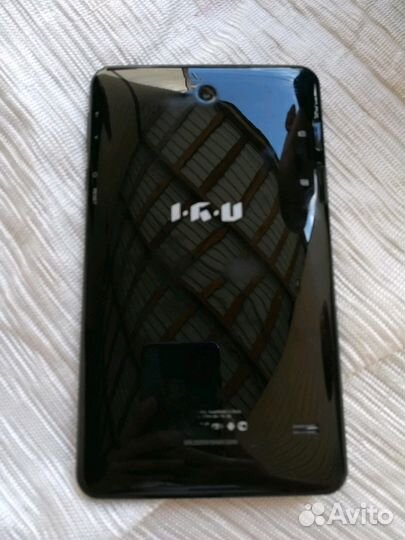 Планшет IRU B712G