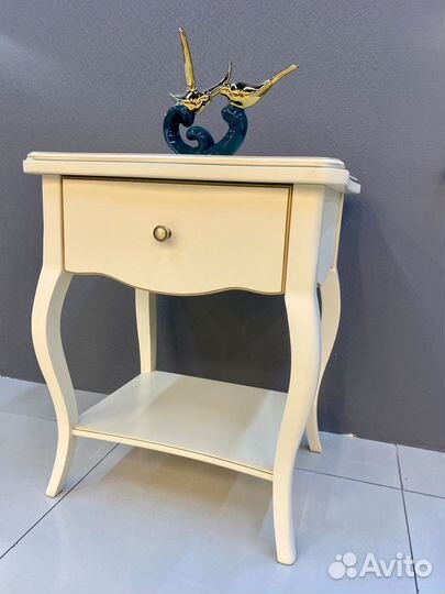 Тумба прикроватная массив Бука