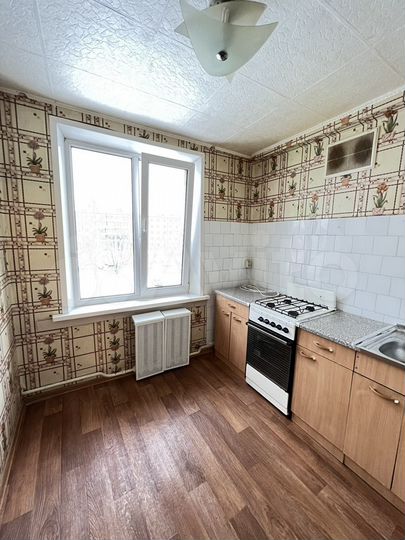 2-к. квартира, 46 м², 5/5 эт.