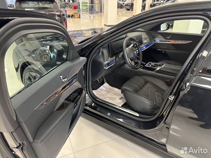 BMW i7 455 л.с. AT, 2023, 12 076 км