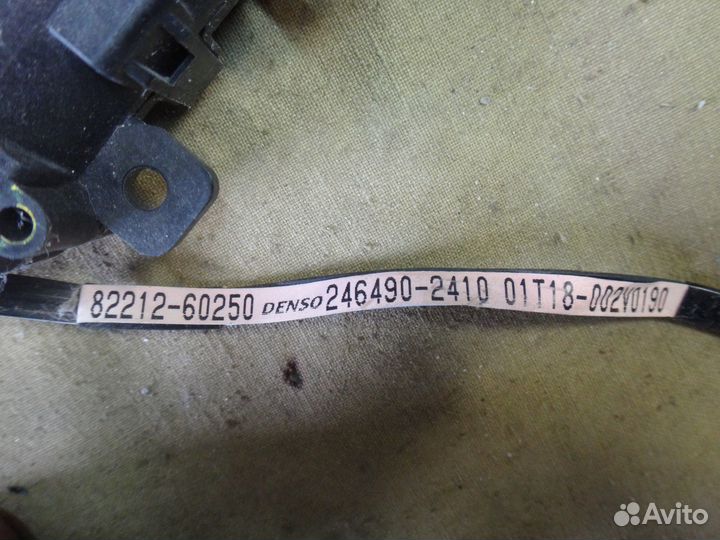 Тойота Моторчик заслонки отопителя toyota