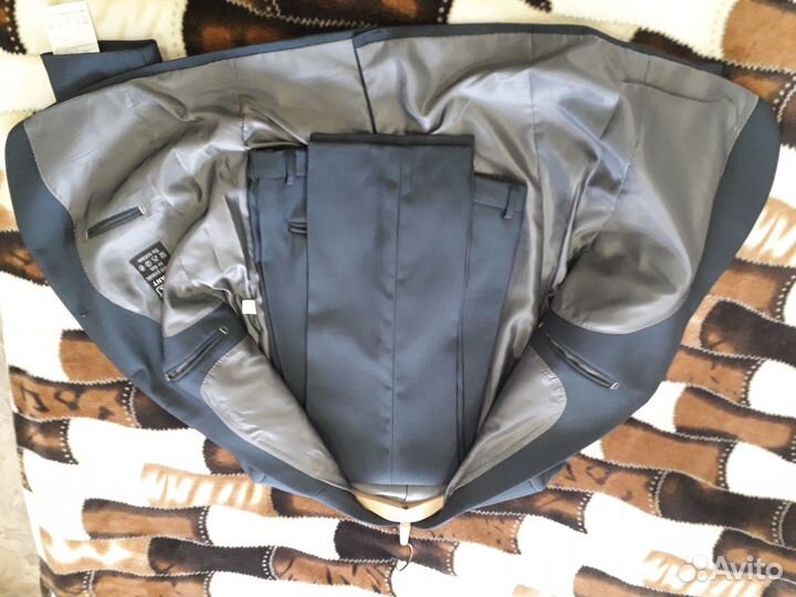 Костюм мужской