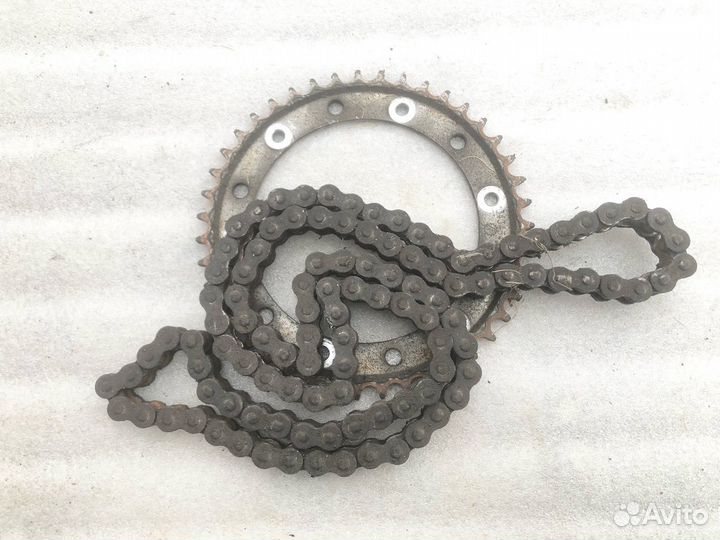 Honda VFR 800 2000 приводная цепь и задняя звезда