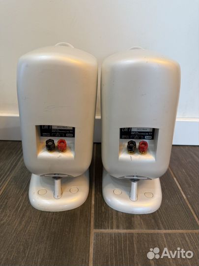 Колонки Bowers & Wilkins (B&W) LM1