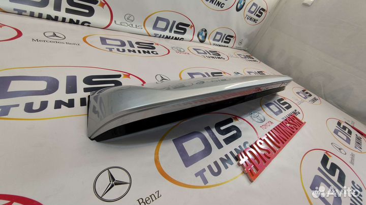 Спойлер Наверх Prado 150 С подсветкой Silver