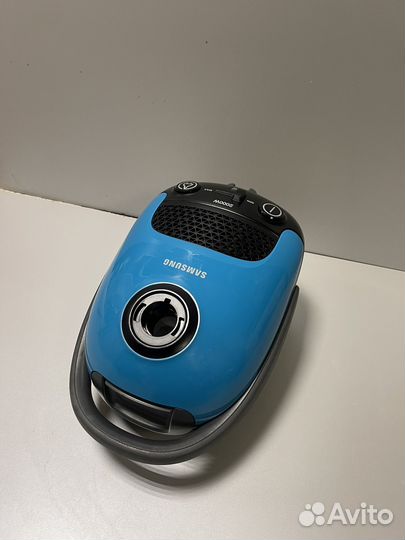 Пылесос Samsung SC20F30WF