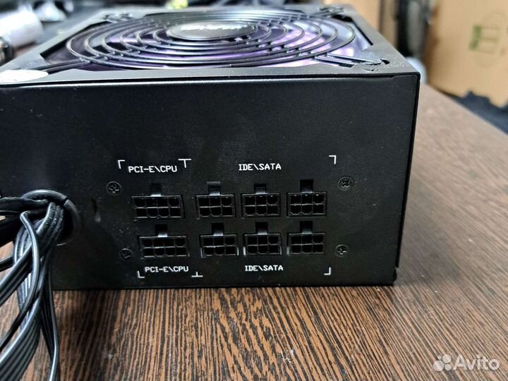 Блок питания hiper HPB-700SM (700вват)
