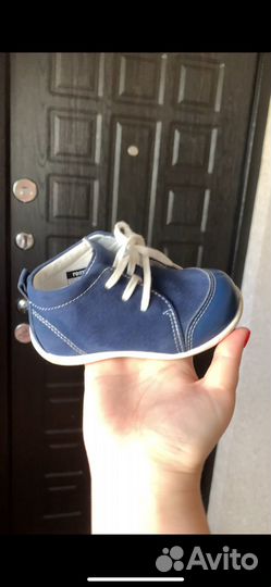 Ботинки детские 22 размер
