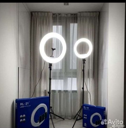 Кольцевая лампа со штативом + доставка