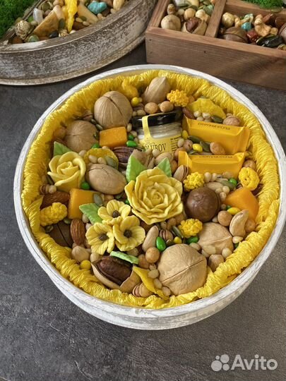 Ореховые боксы, корзины с сухофруктами