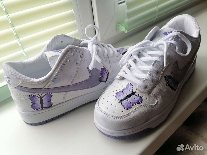 Кроссовки nike женские