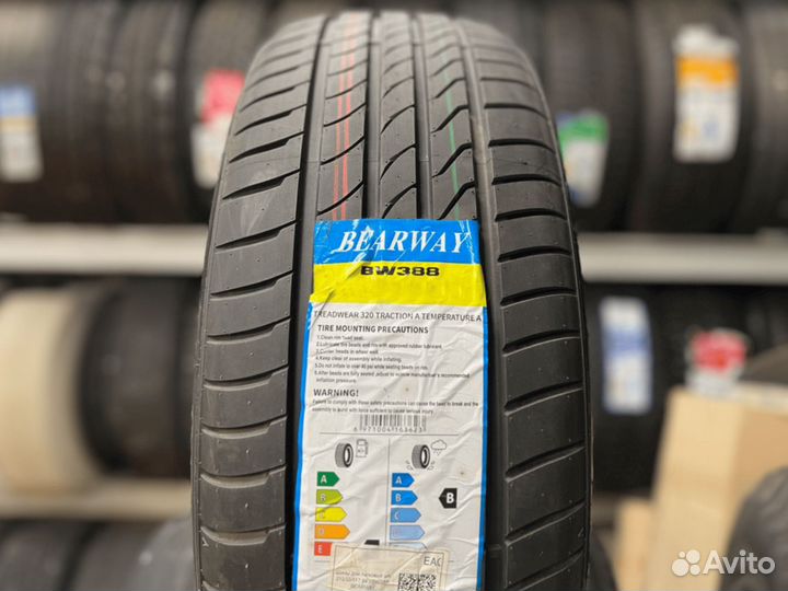 Bearway BW388 215/55 R17 127H