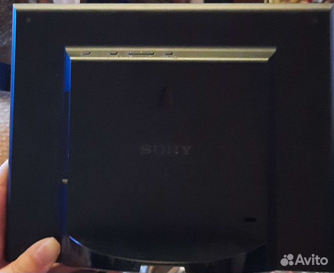Цифровая фоторамка Sony