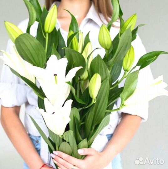 Букет из лилий
