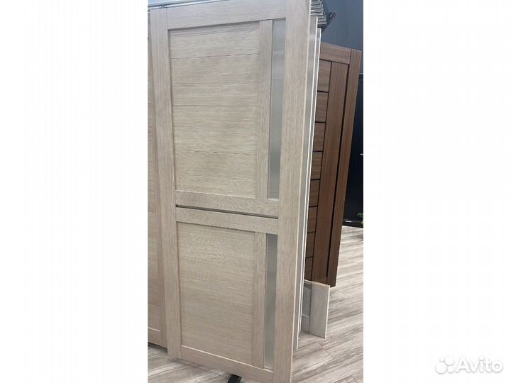 Двери межкомнатные с коробкой новые