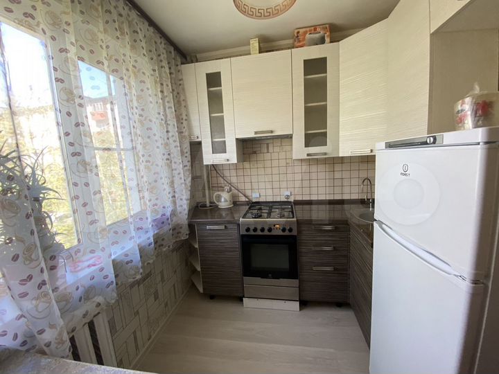 2-к. квартира, 44 м², 2/5 эт.
