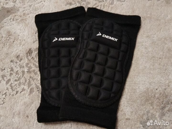 Наколенники детские