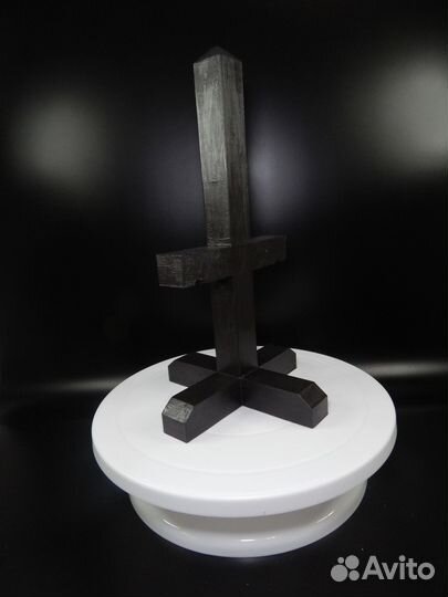 Подставка\бюст\держатель для масок\шлемов