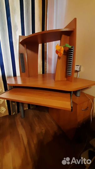 Компьютерный стол бу