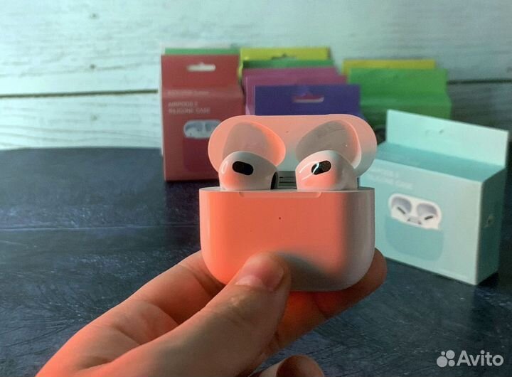 AirPods новые