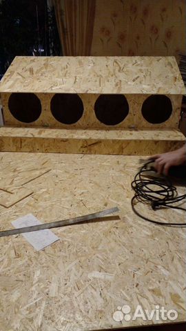 Гнездо для кур с яйцесборником