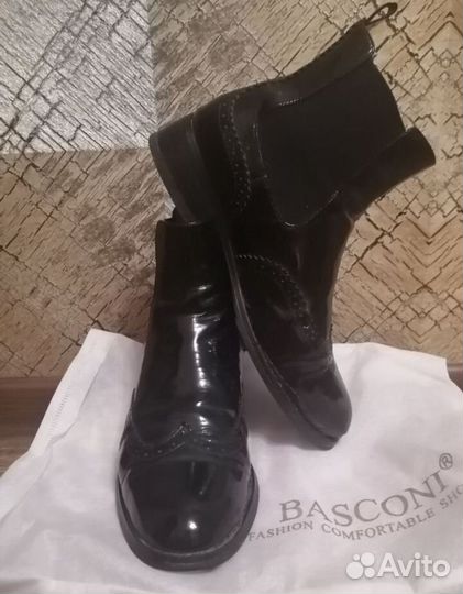 Ботинки женские