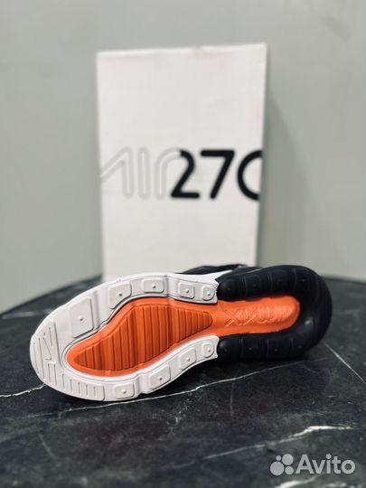 Кроссовки Nike air max 270