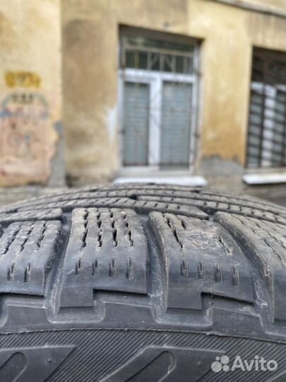 Nokian Tyres Hakkapeliitta R SUV 235/55 R19