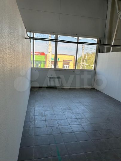 Помещения под офис, салон и др., 23 м² каждое