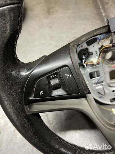 Руль chevrolet cruze aveo t300
